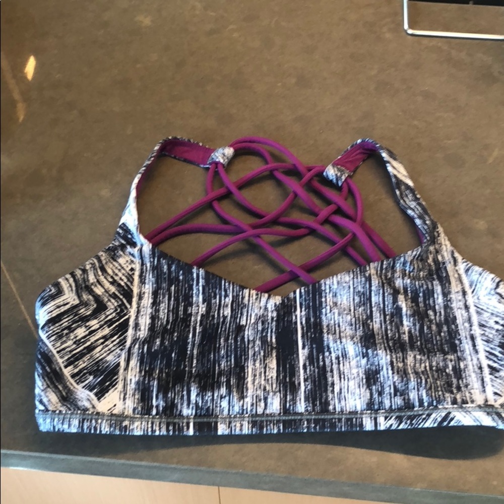 Sport bra - brand new Lululemon